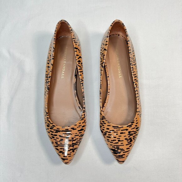 Loeffler Randall Patent Leather Printed Flats Tan Black Pointed Toe Size 8.5 - Picture 3 of 16